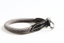 Cargar imagen en el visor de la galería, Collar Doble Aro